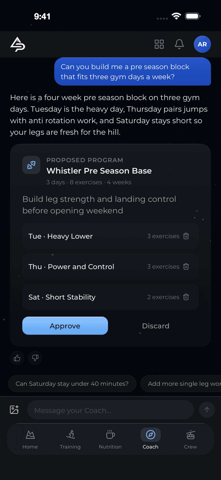 The coach proposing a four week program in the app, with an approve button under it
